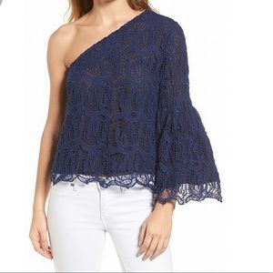 Chelsea28 blouse